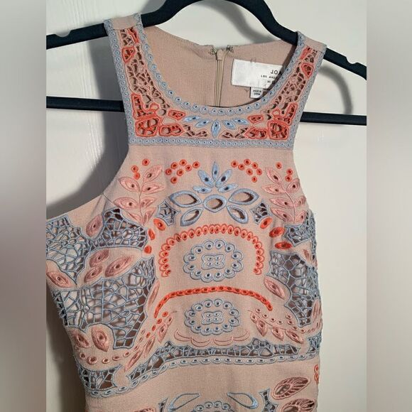 J.O.A. EUC blush pink embroidered bodycon mini sheath dress Size Small - Picture 3 of 7